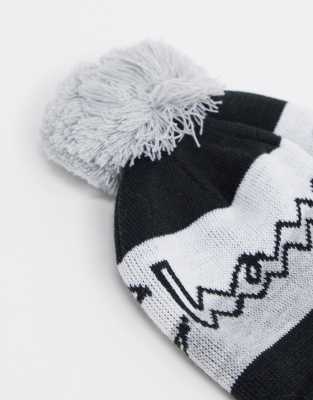champion pom pom beanie
