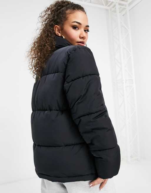 Champion puffer jacket in black