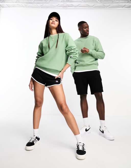 Champion sweater 2025 and shorts nike