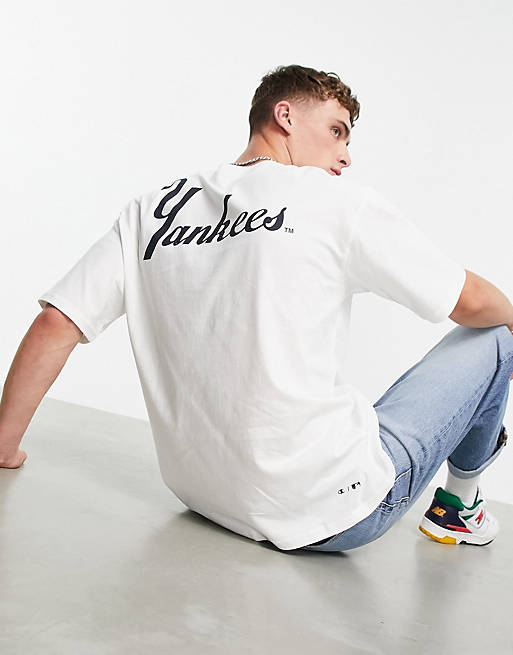 Champion Reverse Weave Yankees t-shirt in white