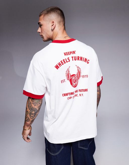 Champion – Rochester – T-shirt w kolorze złamanej bieli z czerwonym z kontrastowym wykończeniem i nadrukiem na plecach