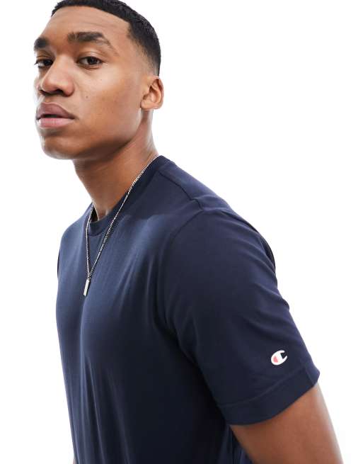 Champion t shirt discount wit