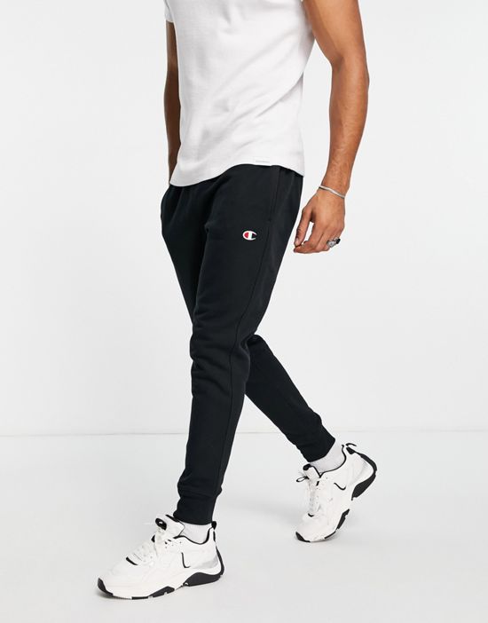 https://images.asos-media.com/products/champion-small-logo-sweatpants-in-black/200873611-1-black?$n_550w$&wid=550&fit=constrain