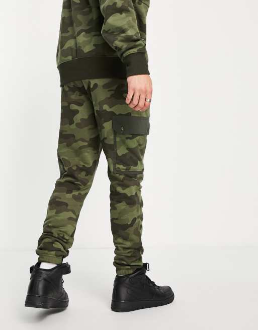 Champion best sale camo pants