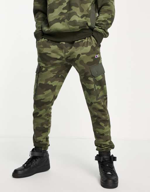 Champion store camo sweatpants