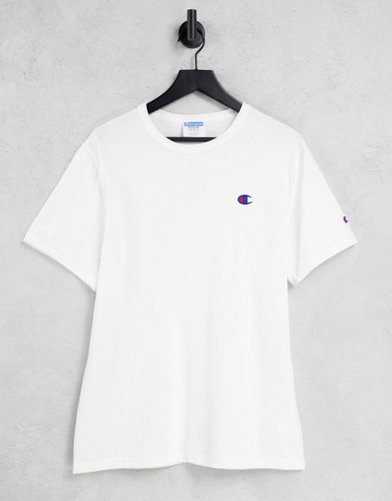 https://images.asos-media.com/products/champion-small-logo-t-shirt-in-white/200873147-1-white?$n_550w$&wid=550&fit=constrain