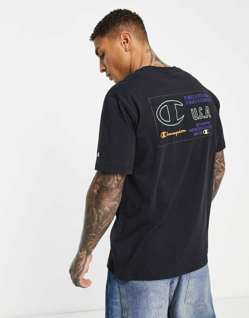 Champion - Sort T-shirt med basketball-print på ryggen