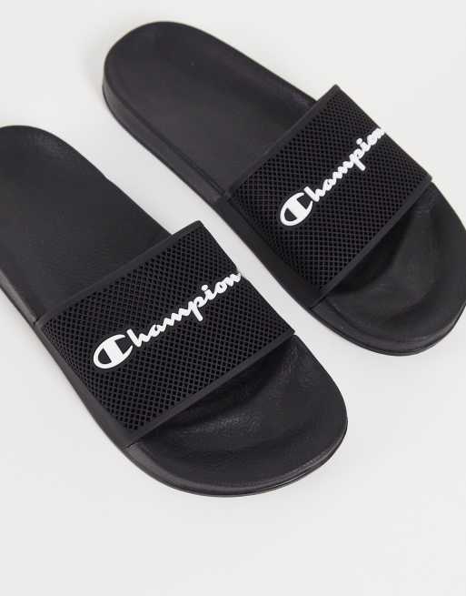 Champion - Sorte sliders med tekstlogo