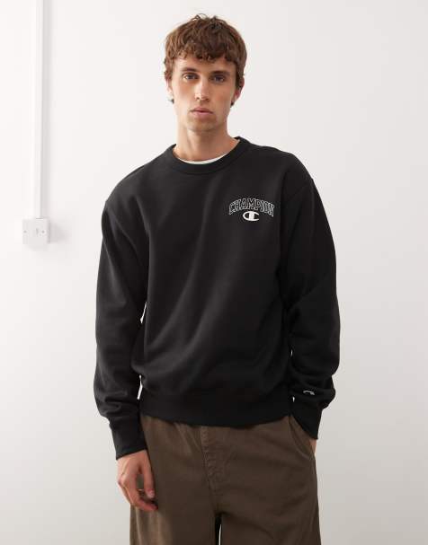 Champion – Sweatshirt in Schwarz mit Rundhalsausschnitt - view 1
