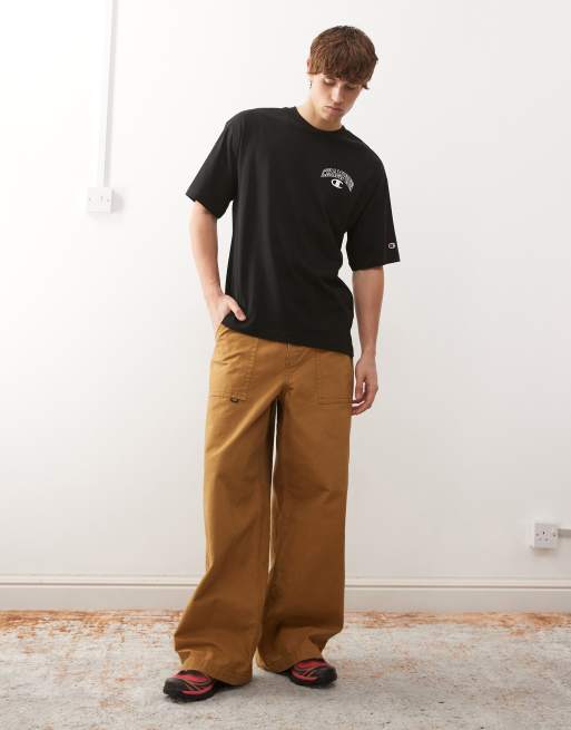 Champion - T-Shape - T-shirt in zwart, 2 van 5