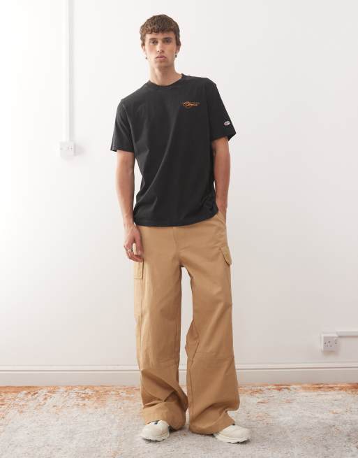 Champion – T-Shirt in Schwarz mit Rundhalsausschnitt und Rückenprint, 2 von 4