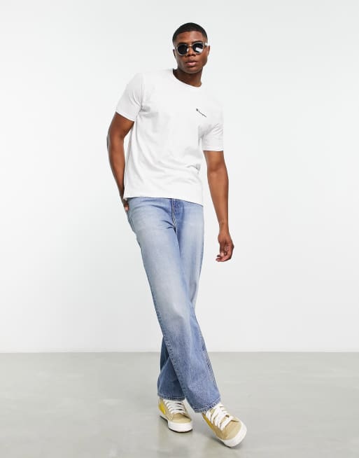 Champion t shirt discount wit