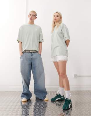 Champion Champion unisex crewneck t-shirt in green