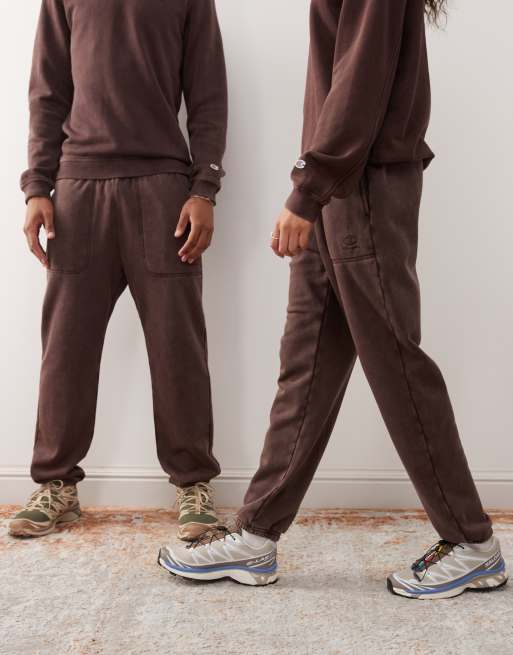 Champion unisex elastic cuff trackies in brown, 3 of 4