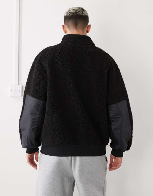 Champion – Unisex-Fleece-Sweatshirt in Schwarz mit kurzer Druckknopfleiste, 3 von 4