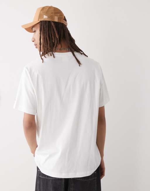 Champion – Vit t-shirt med rund halsringning och collegelogga  , 4 av 4