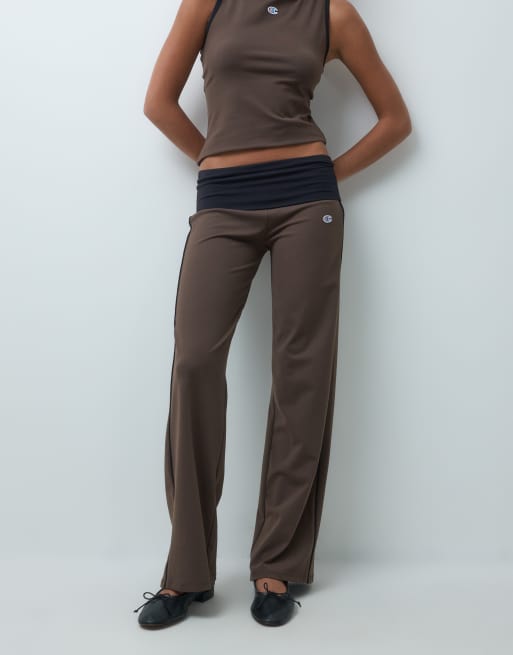 ChampionFuture Memories fold over waistband pants in brown, 3 of 5