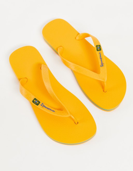 Chanclas amarillas con diseño de Brasil Ipanema |