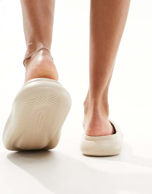 Chanclas blanco hueso con suela gruesa Fudge de ASOS DESIGN, 4 de 4
