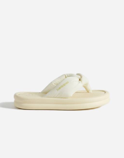 Chanclas color crema de estilo boho con tiras acolchadas de Havaianas, 5 de 8