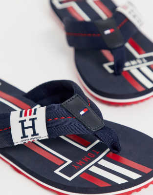 emblema tommy hilfiger