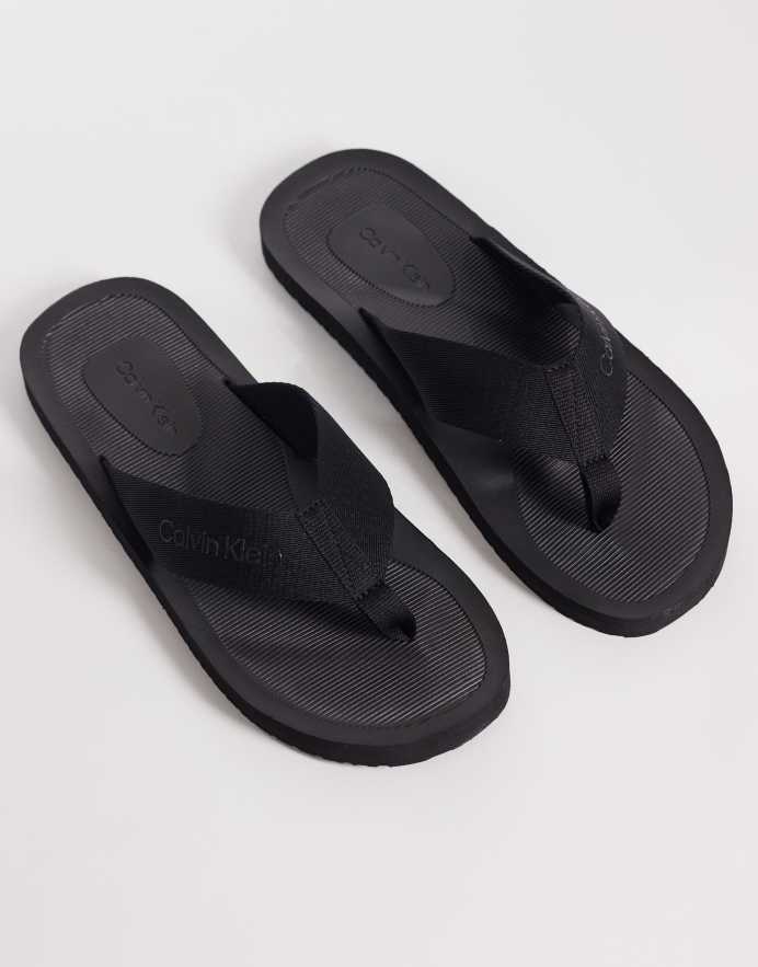 Calvin Klein Chanclas negras de