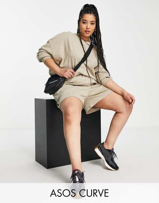 Chándal beis de sudadera y pantalones cortos holgados de tejido veraniego de mezcla de fibras de ASOS DESIGN