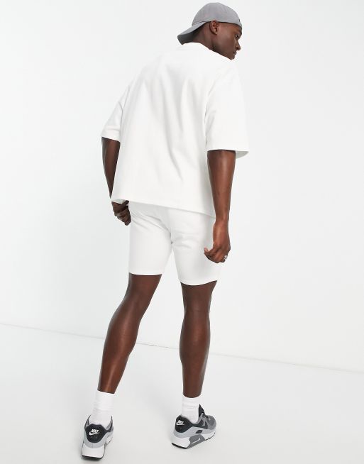 blanco de pantalones cortos de corte y sudadera de manga corta de ASOS DESIGN | ASOS