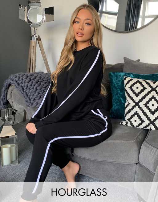 Chándal con sudadera y joggers básicos con cordón y refuerzos en contraste de algodón orgánico de ASOS DESIGN Petite