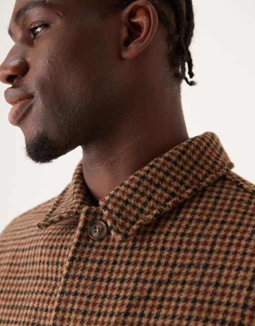Chaqueta a cuadros marrones estilo camisa de tejido cepillado de New Look, 4 de 4