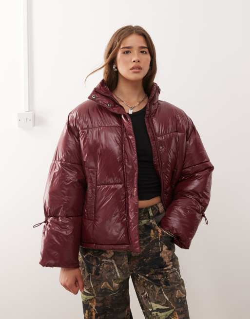 Chaqueta acolchada burdeos brillante de Noisy May