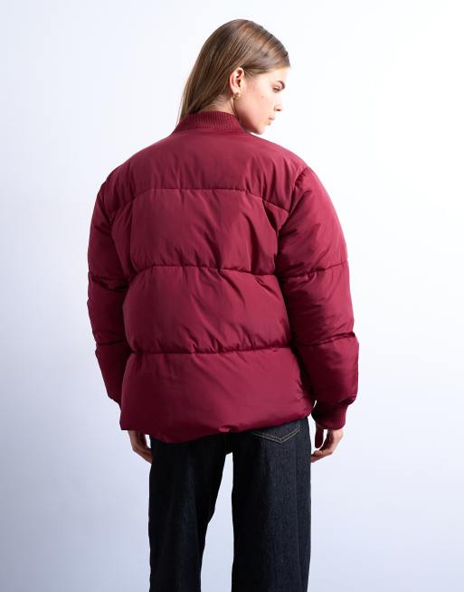 Chaqueta acolchada burdeos de corte depurado con solapas de canalé de Topshop, 4 de 4