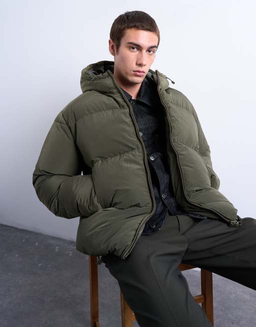Chaqueta acolchada caqui oscuro de tejido texturizado de Topman, 3 de 5