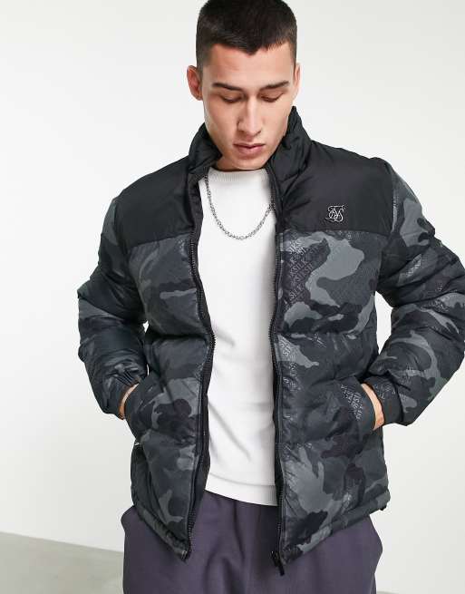 Chaqueta acolchada con estampado camuflaje y acabado texturizado de burbujas de SikSilk