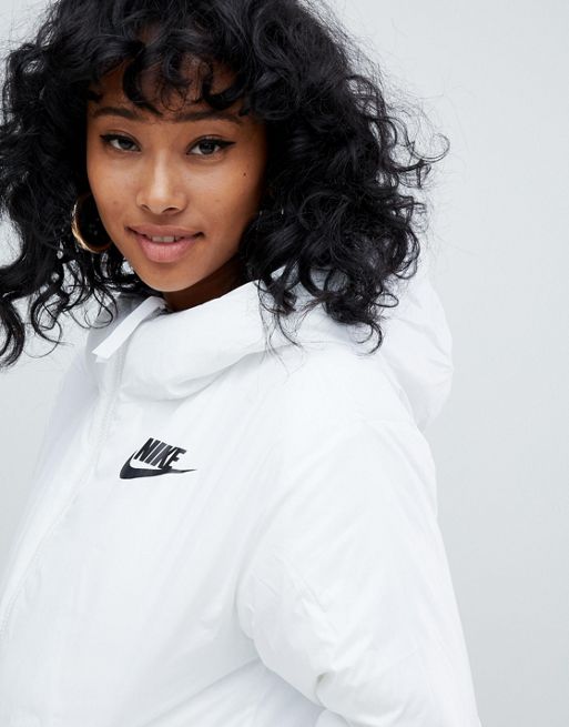 Chaqueta larga blanca acolchada con logo en la espalda de Nike, ASOS
