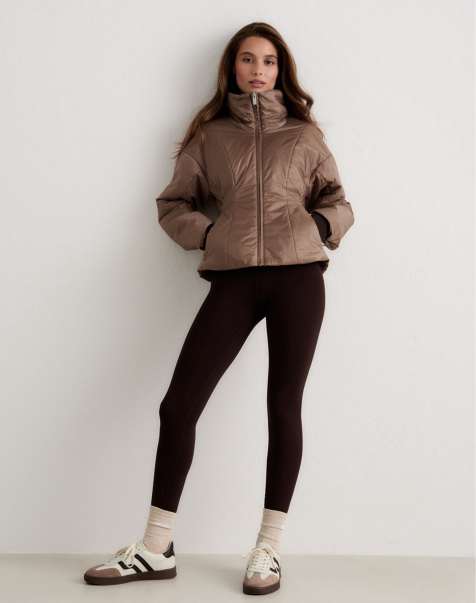 Chaqueta acolchada marrón expreso de Aim'n - view 1