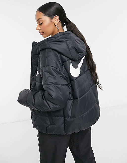 depositar Antorchas Perspicaz Chaqueta acolchada negra con logo en la parte posterior de Nike | ASOS