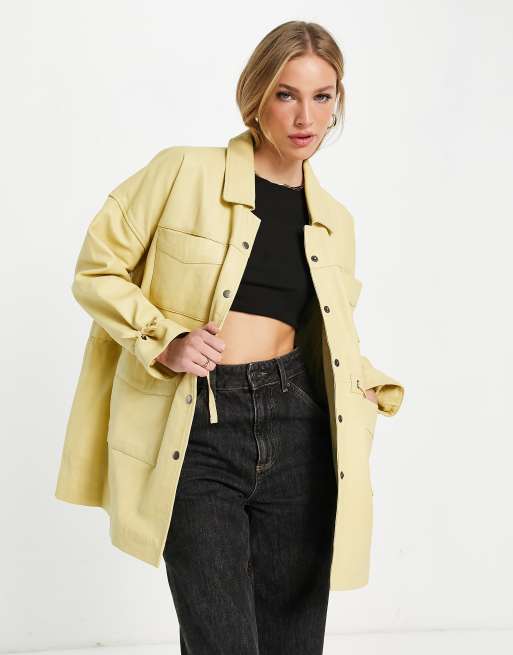 Chaqueta amarillo crema con cordón ajustable en la cintura de cuero Alep de Muubaa, 3 de 4