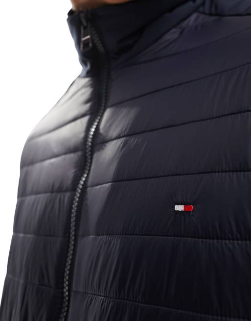 Chaqueta azul marino con cuello rígido Mix Media de Tommy Hilfiger, 4 de 4