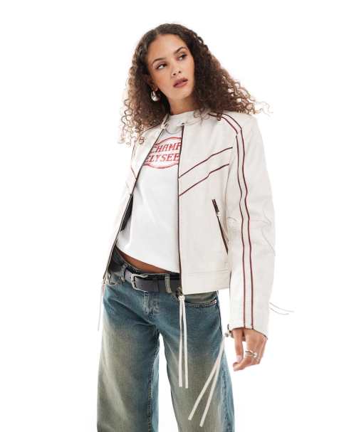 Chaqueta biker blanca con trabilla en el cuello de cuero efecto desgastado de Urbancode - view 1