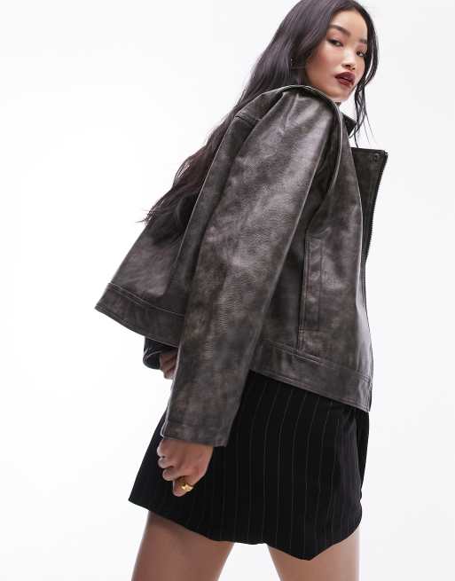 Chaqueta biker gris lavado de cuero sintético de Topshop, 4 de 5