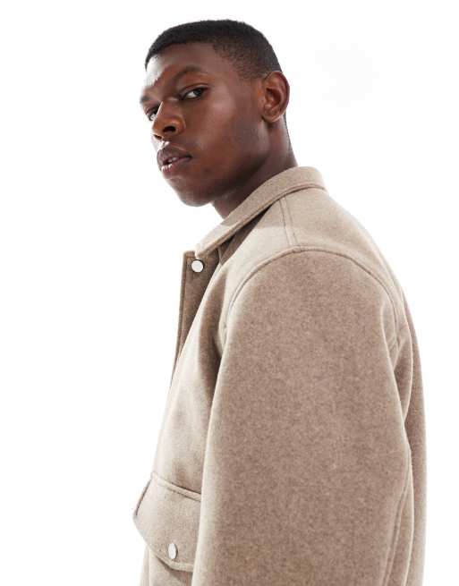 Chaqueta bomber beis con solapas de tejido efecto lana de Jack & Jones, 4 de 5