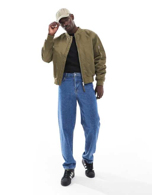 Chaqueta bomber caqui MA1 de River Island, 4 de 4
