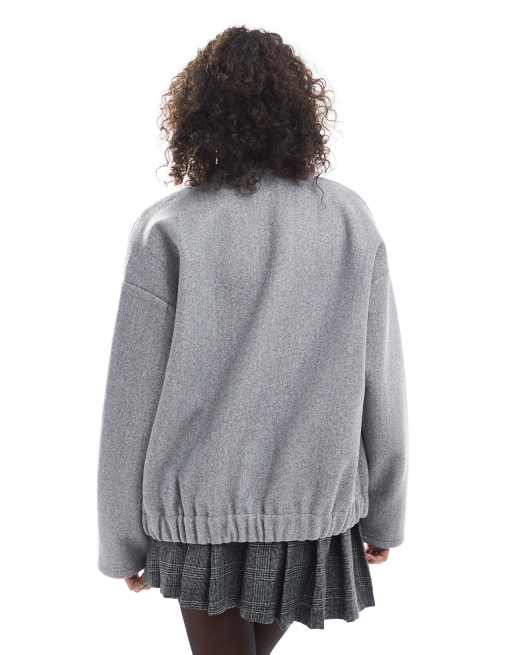 Chaqueta bomber gris de corte extragrande alargado con cremallera de Pieces, 3 de 4