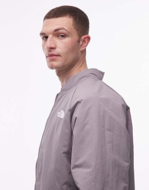 Chaqueta bomber gris ligera aislante NSE de The North Face, 4 de 5