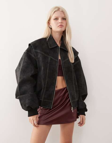 Chaqueta bomber negra con pespuntes en contraste de tejido efecto cuero Vista de Lioness - view 1