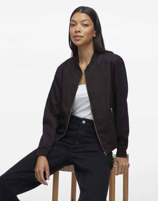 Chaqueta bomber negra de VILA