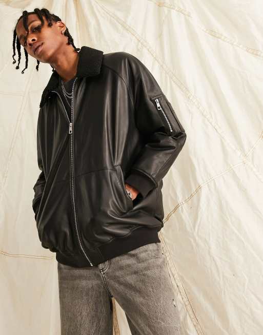 Chaqueta bomber negra extragrande de cuero auténtico con cuello de borreguito de ASOS DESIGN, 4 de 4