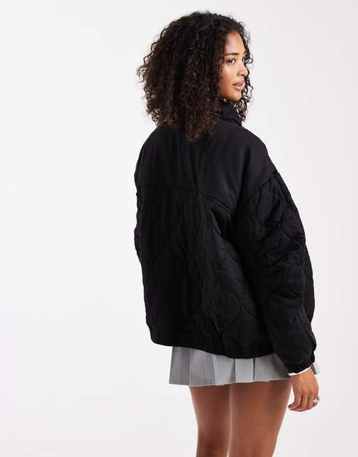 Chaqueta bomber negra guateada con detalle en el canesú de ASOS DESIGN, 2 de 4