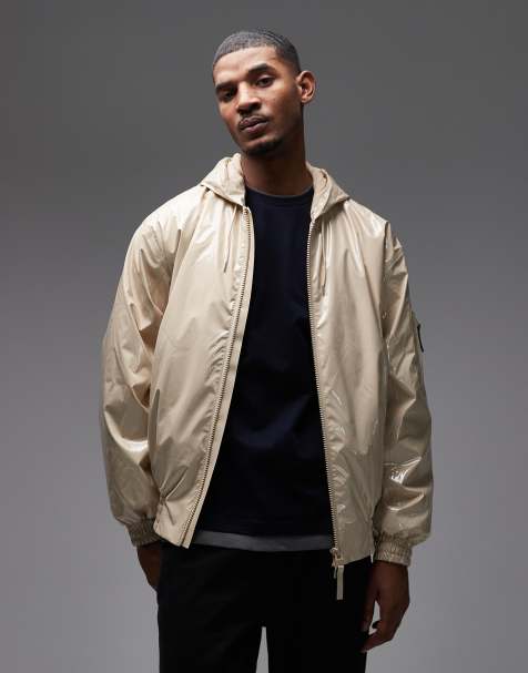 Chaqueta bomber negra impermeable y aislante con capucha Lohja de Rains - view 1